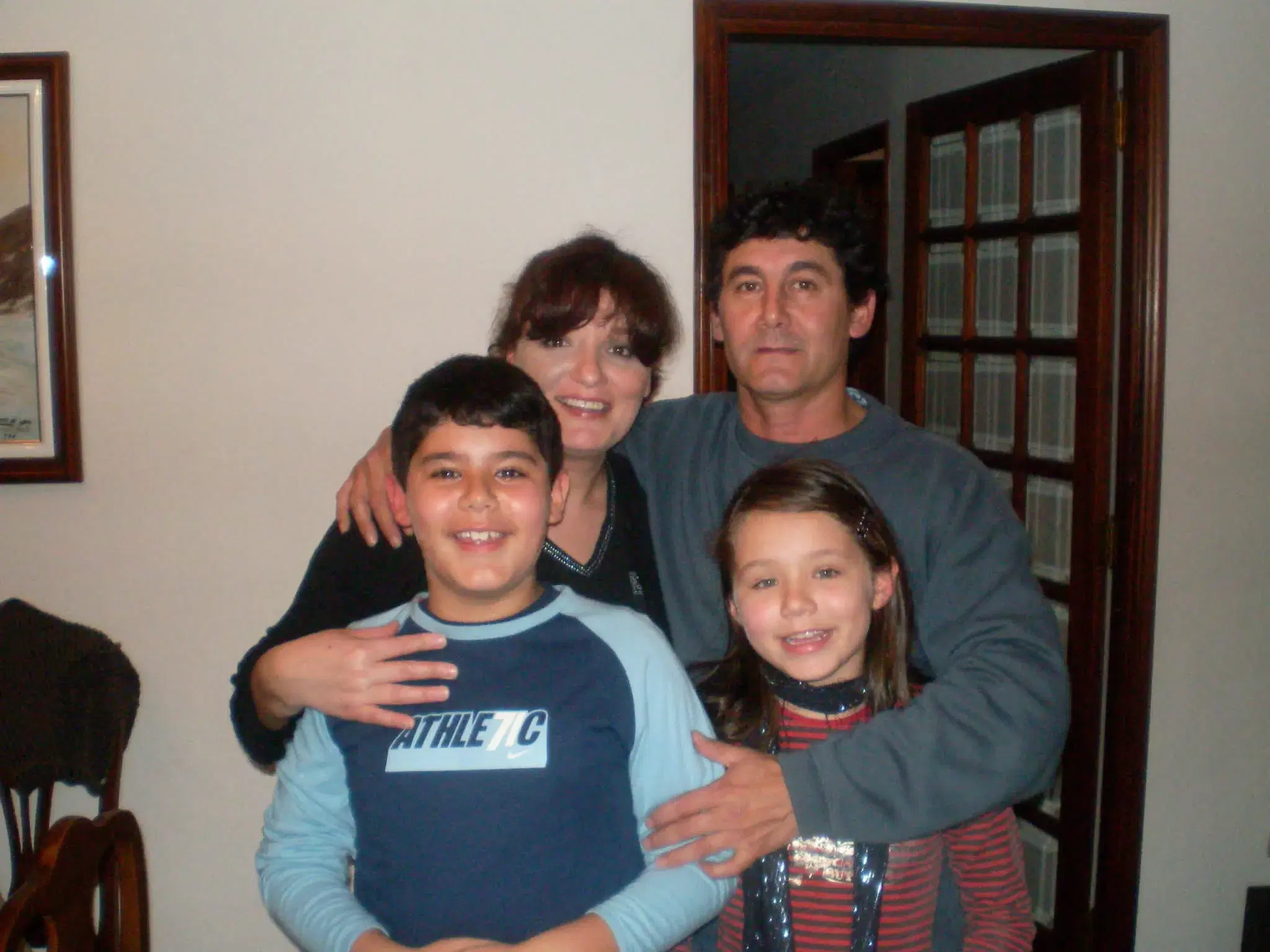 René Rodríguez Tobar durante su infancia junto a su familia